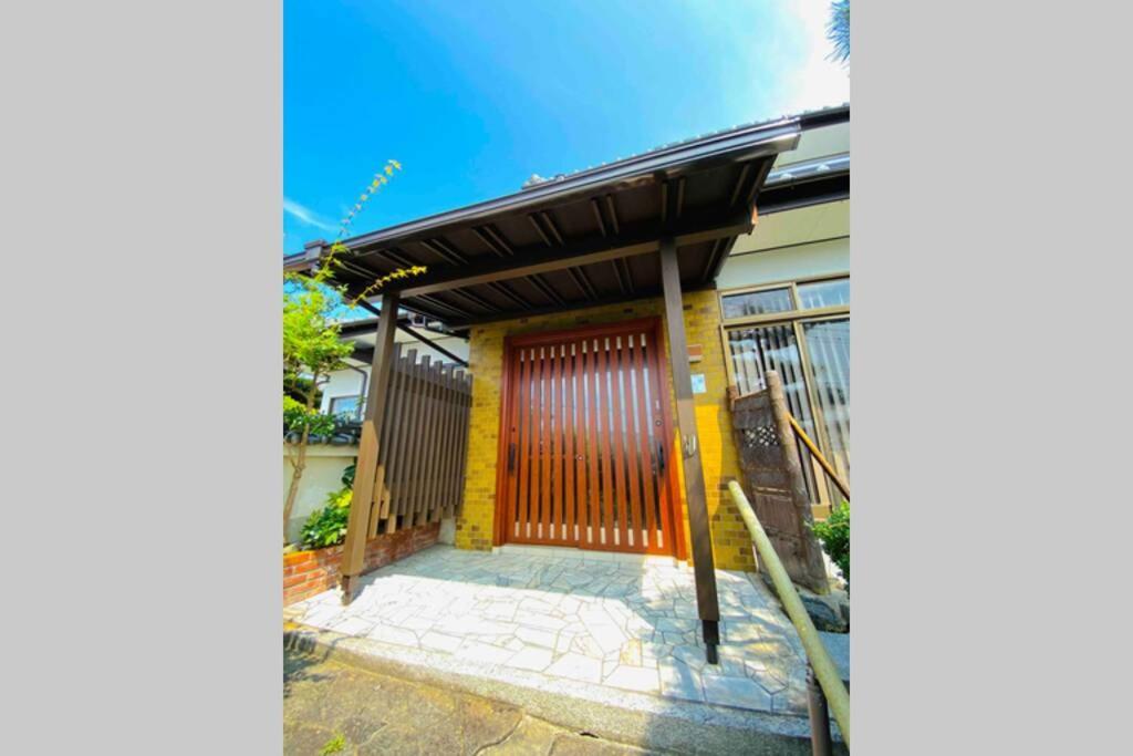 48坪！道後温泉付近駐車場有り清潔さと設備の充実さが高評価 大切な家族仲間と広々とくつろげます Villa Мацуяма Екстериор снимка